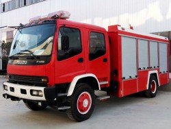 日本4x2 280hp消火活動のトラック