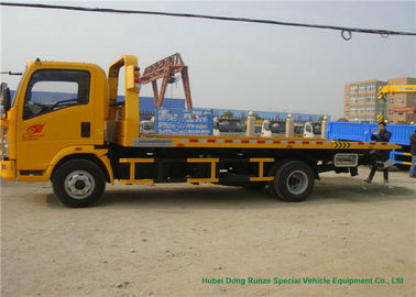 中国 HOWOの車/SUVの道の回復のための軽量平面レッカー車のキャリア3 - 5トン サプライヤー