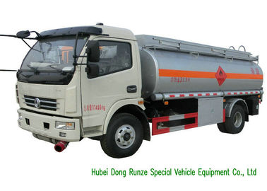 中国 7000L単一のノズルの燃料ディスペンサーと燃料を補給することのための液体のタンクローリーのディーゼル燃料バウザー サプライヤー