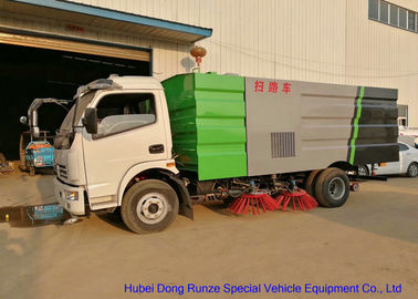 中国 通りの道掃除人のトラック、駐車場/空港道路のための真空の掃除人のトラック サプライヤー
