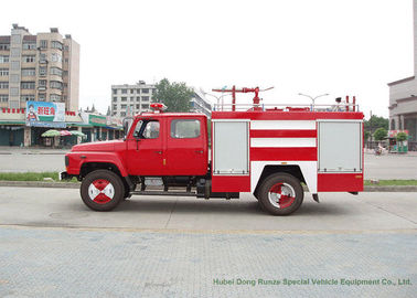 中国 速い火の救助サービスのための火のモニターが付いている小さい水/泡の普通消防車 サプライヤー
