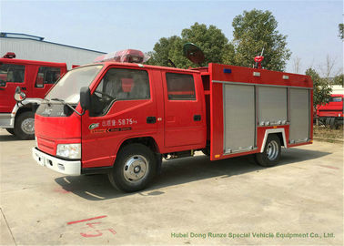 中国 火ポンプ2500リットルを搭載する消火活動のためのJMC 4x2の水漕の消火活動のトラック サプライヤー