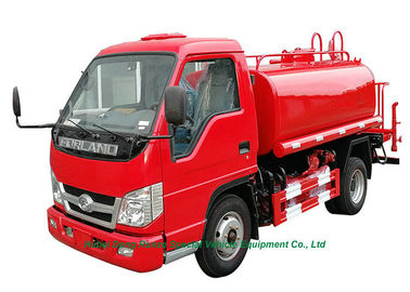 中国 水配達およびスプレーのための水ポンプのスプリンクラーが付いている道3000L水バウザーのトラックを離れたFolrand 4X4 サプライヤー